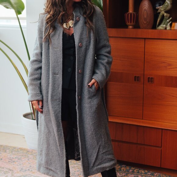 Vintage Wool Wrap Coat by Niccolini - Picture 4 of 10